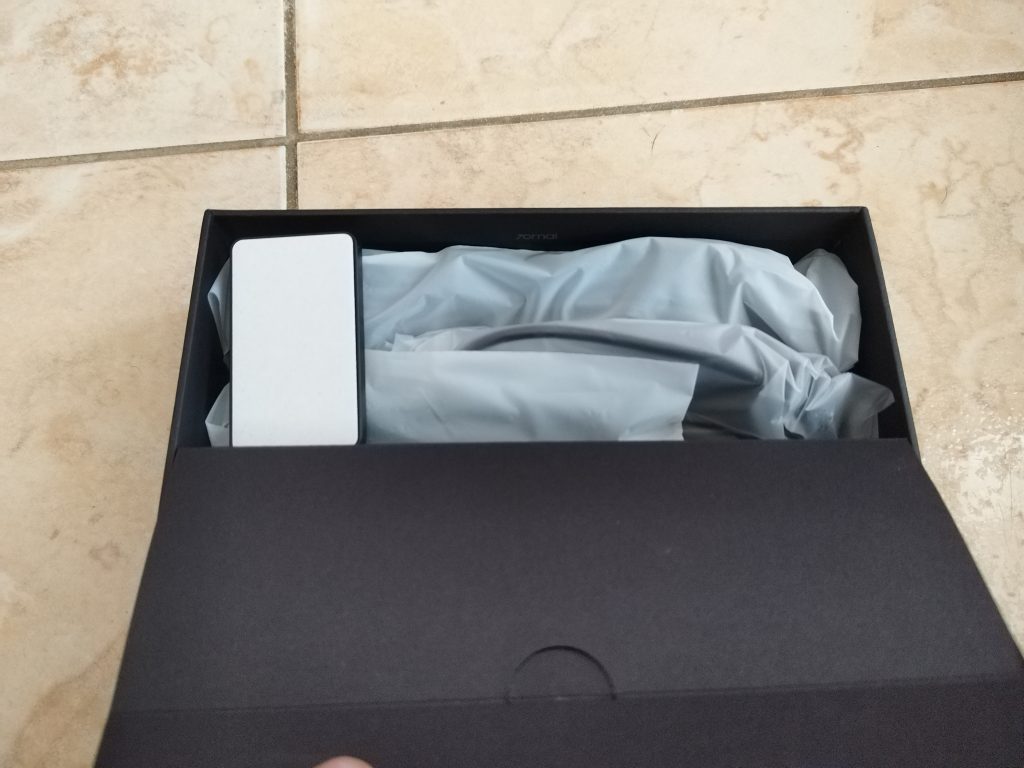 Verpackung-des-Hardwire-Kit-70mai-4G-geoeffnet