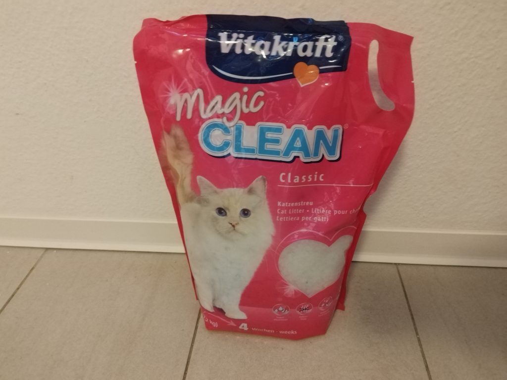 Verpackung-des-Vitakraft-Magic-Clean-Classic-Katzenstreu-von-vorne