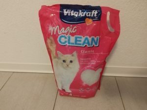 Verpackung-des-Vitakraft-Magic-Clean-Classic-Katzenstreu-von-vorne