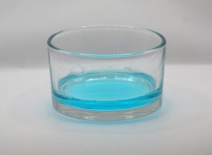 meridol Zahnfleischschutz blaue Flüssigkeit