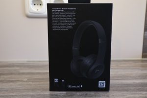 Beats Solo 3 Bluetooth-Kopfhörer Karton Rückseite