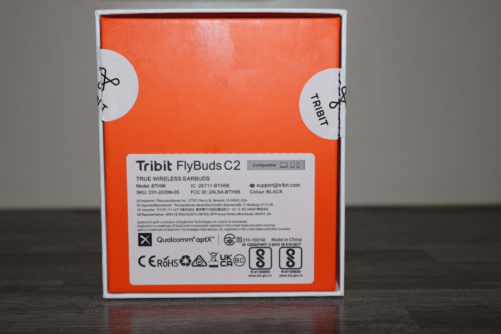 Tribit FlyBuds C2 Bluetooth-Kopfhörer Karton Rückseite