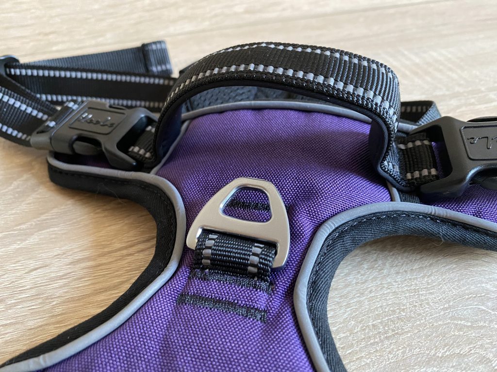 HEELE Hundegeschirr Detail Öse