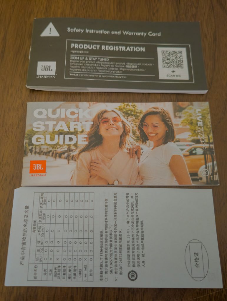 JBL LIVE770NC Bluetooth-Kopfhörer Papierkram