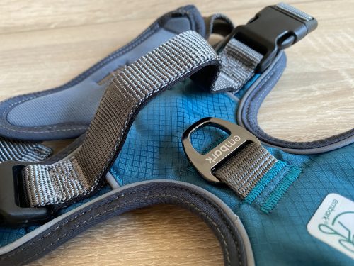 Embark No-Pull Hundegeschirr Detail Öse mit Griff