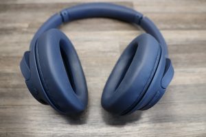 Sony WH-CH720N Bluetooth-Kopfhörer Liegend auseinander