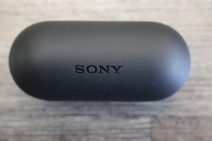 Sony WF-C700N Bluetooth-Kopfhörer Ladecase oben