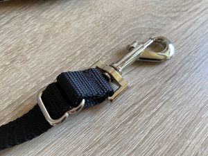 PetSafe 3-in-1 Hundegeschirr Detail Schlaufenleine Karabiner