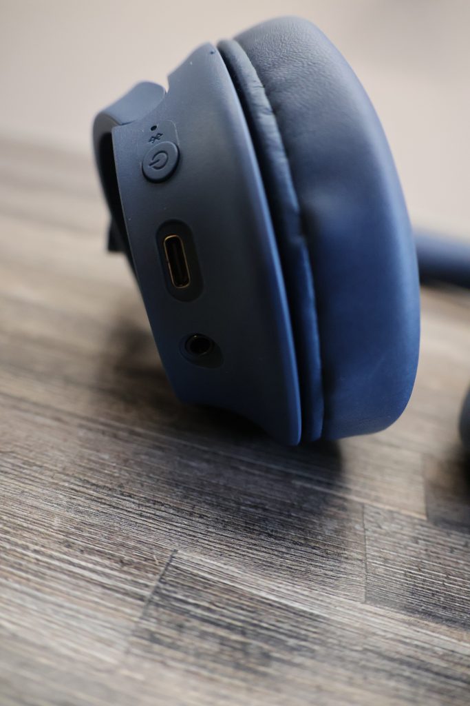 Sony WH-CH720N Bluetooth-Kopfhörer Anschlüsse 2