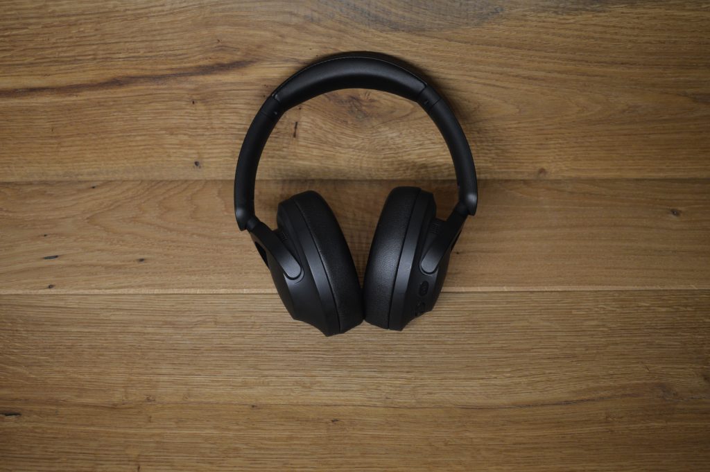 1More SonoFlow SE HQ30 Over-Ear-Kopfhörer Rückansicht
