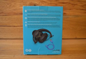 JLab Studio Pro Over-Ear-Kopfhörer Verpackung Rückseite