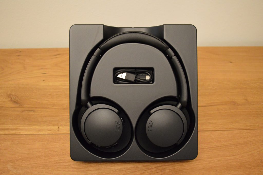 1More SonoFlow SE HQ30 Over-Ear-Kopfhörer Inhalt Verpackung
