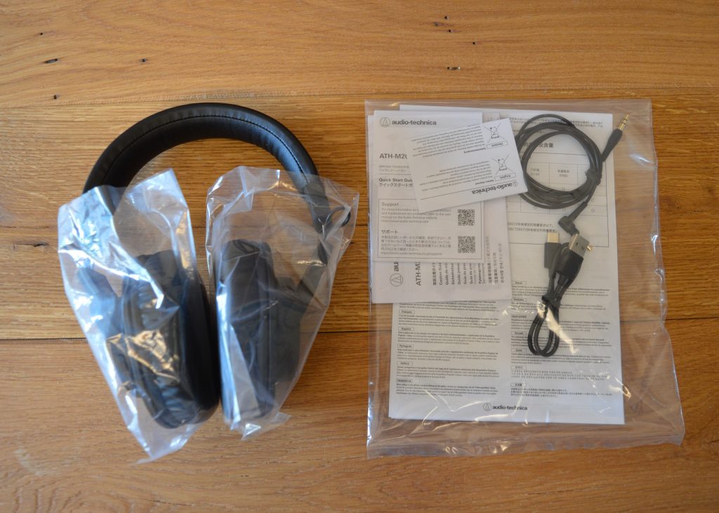 Audio-Technica ATH-M20xBT Over-Ear-Kopfhörer Verpackungsinhalt