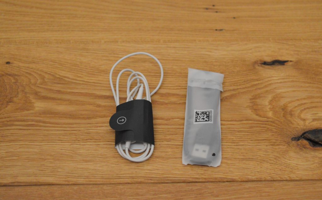 Bose QuietComfort Over-Ear-Kopfhörer Verpackungsinhalt Kabel