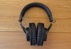 Audio-Technica ATH-M20xBT Over-Ear-Kopfhörer Ansicht Hinten