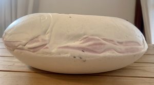 Amazon Basics Nackenkissen ohne Bezug von hinten