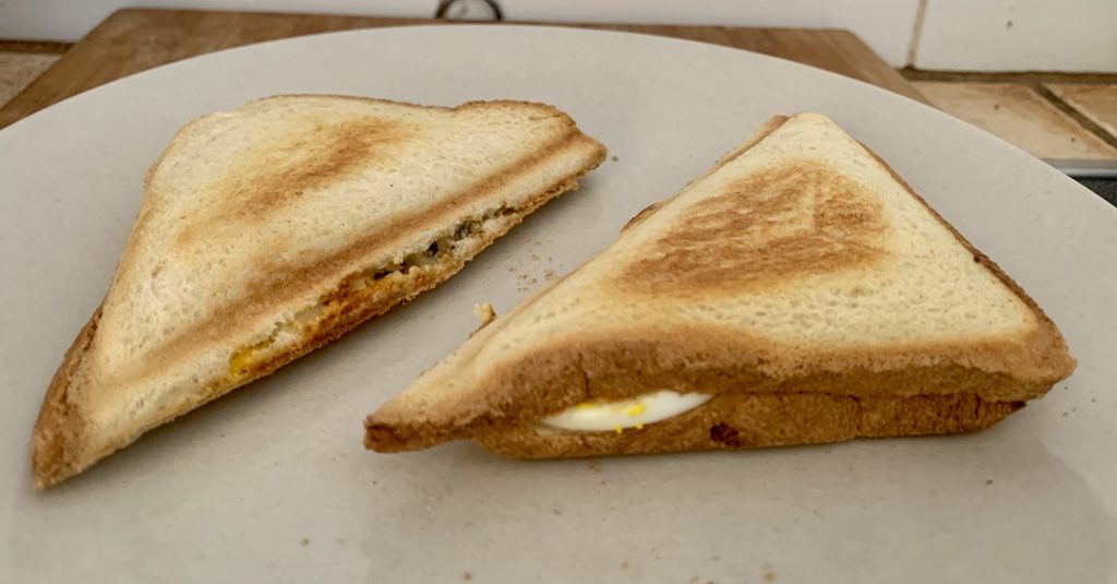 Bestron ‎ASM90XLCO XL-SandwichmakerNahaufnahme Sandwich-Hälften