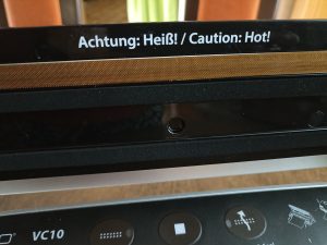 CASO VC10 Vakuumierer, Warnschild unter dem Deckel