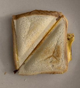 CLATRONIC® ST 3477 Sandwichmaker erstes Sandwich