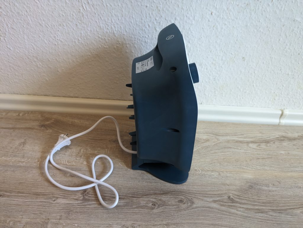 De’Longhi HFS50B20.AV Heizlüfter von der Seite