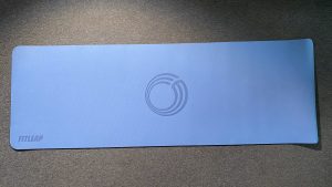 Fitleap Pro Yogamatte ausgerollt
