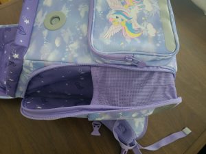 GMT for Kids Wall Schulranzen geöffnetes Seitenfach