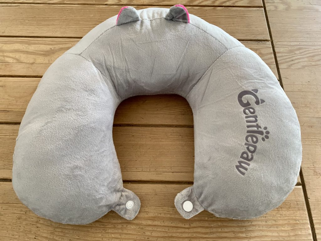 Gentlepaw Nackenkissen mit geöffnetem Verschluss