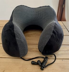 HOMIEE HOMIEE ‎‎TP1001 Nackenkissen Nackenkissen im Bezug von vorne