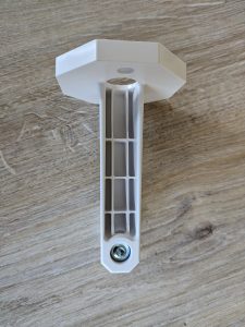 Halterung der Reolink Duo 3 PoE M81L Überwachungskamera von unten