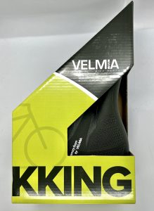 VELMIA ‎9235866-2 Fahrradsattel in der Verpackung