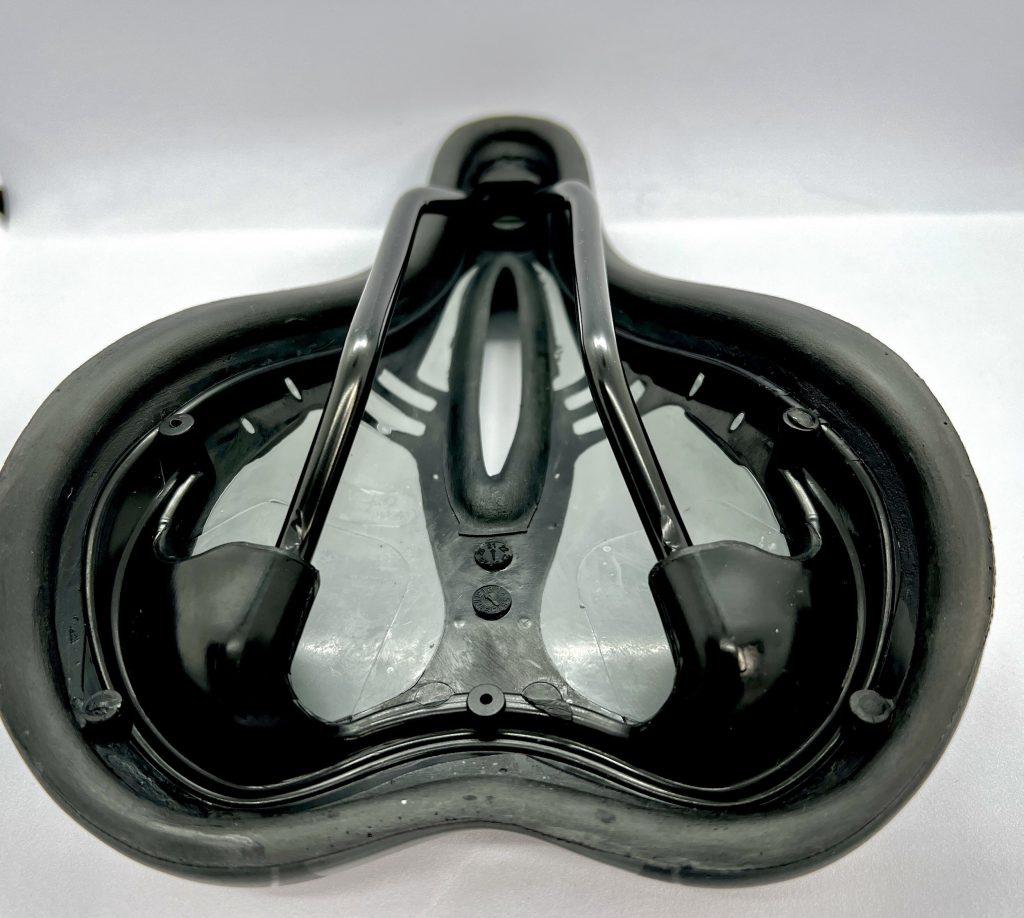 AARON AA-1007-01 Fahrradsattel von unten