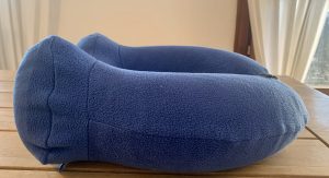 IZUKU QL-KHZJ Nackenkissen aufgeblasen von der Seite