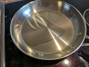 Jamie Oliver by Tefal Cook Smart Pfanne mit Öl