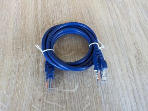 LAN-Kabel der Reolink Duo 3 PoE M81L Überwachungskamera