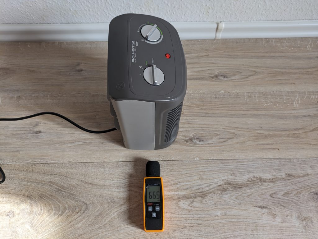 Maximale Lautstärke des Rowenta SO2320 Instant Comfort Compact Heizlüfters