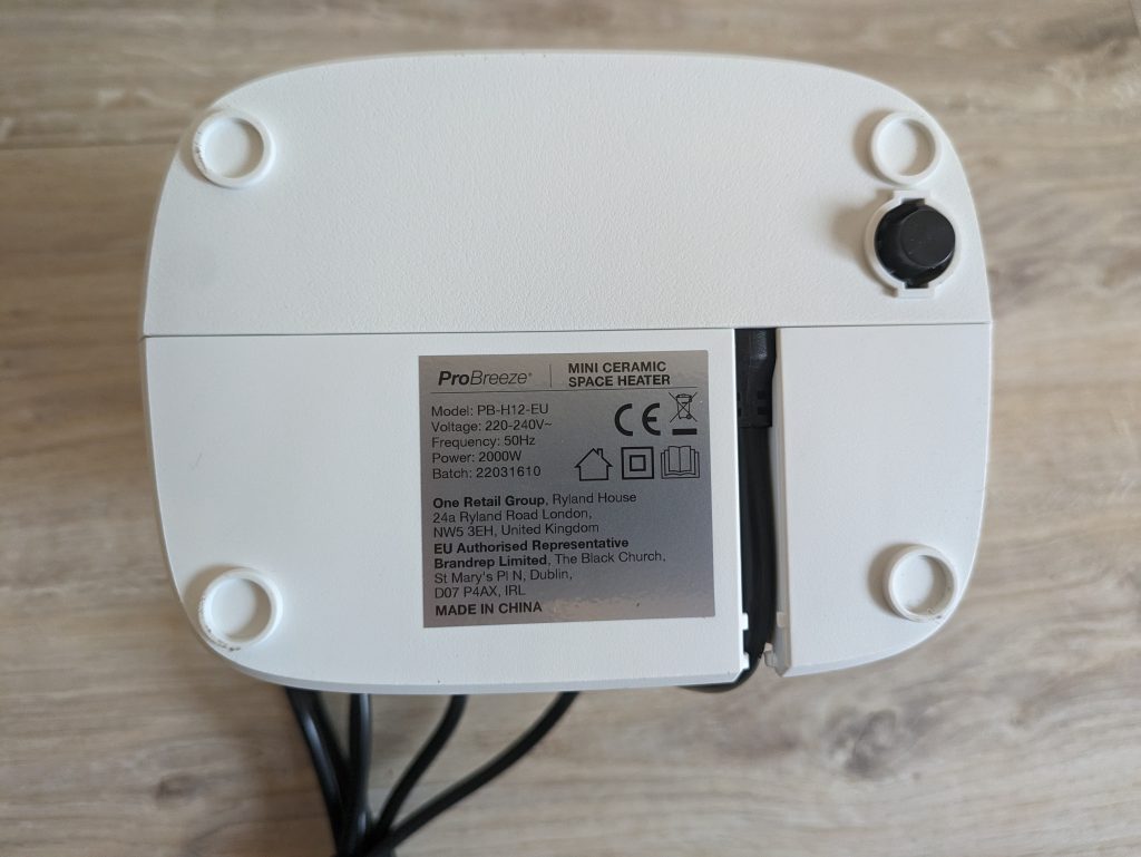 Pro Breeze Mini Heizlüfter von unten