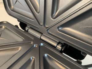 ProfiCook PC-ST 1092 Sandwichmaker Nahaufnahme Scharnier