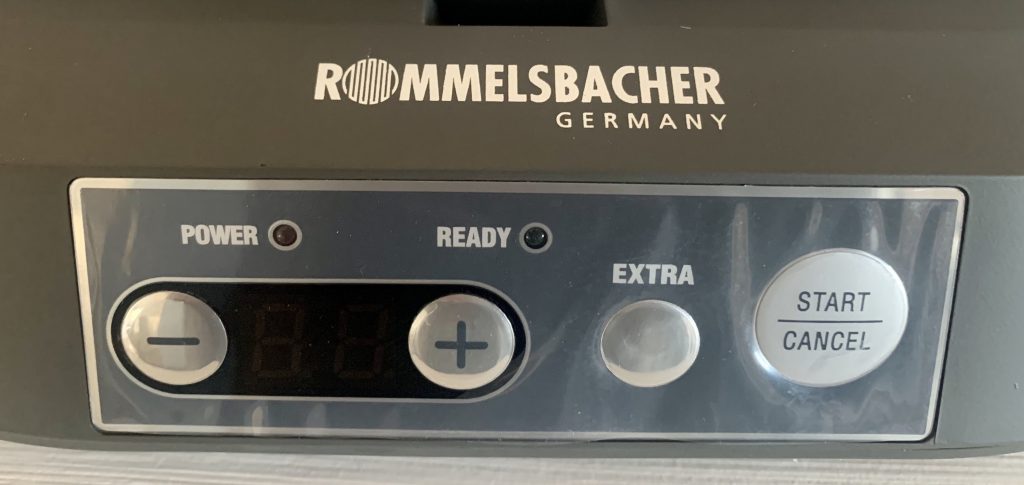 ROMMELSBACHER ST 1800 Sandwichmaker Nahaufnahme Bedienfeld