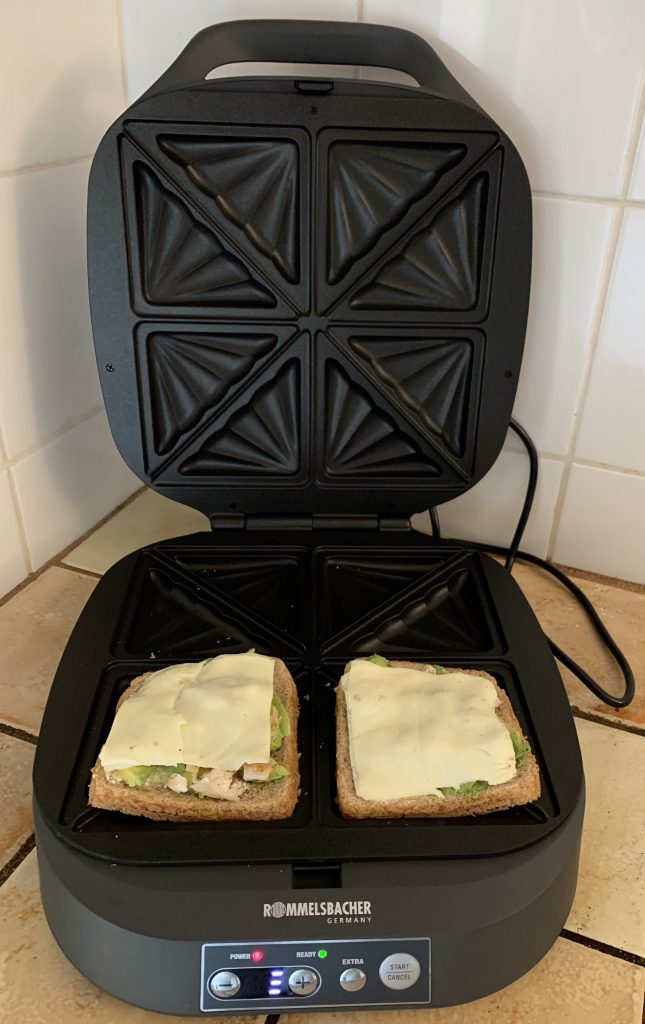 ROMMELSBACHER Sam ST 1800 Sandwichmaker Zubereitungsvorbereitung