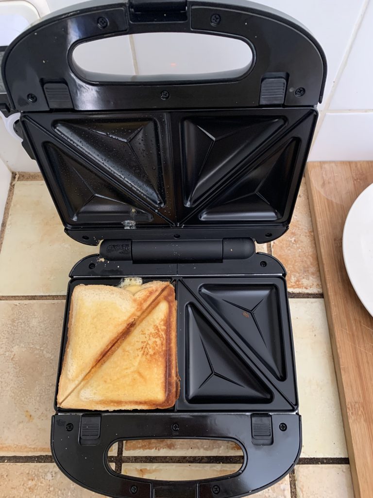 Russell Hobbs 24540-56 Sandwichmaker 5-Minuten-Sandwich