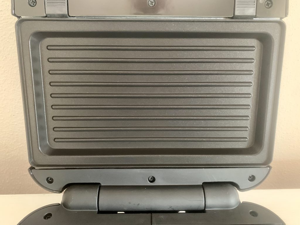 Russell Hobbs 24540-56 Sandwichmaker Nahaufnahme Grillplatte