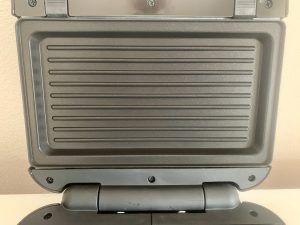 Russell Hobbs 24540-56 Sandwichmaker Nahaufnahme Grillplatte