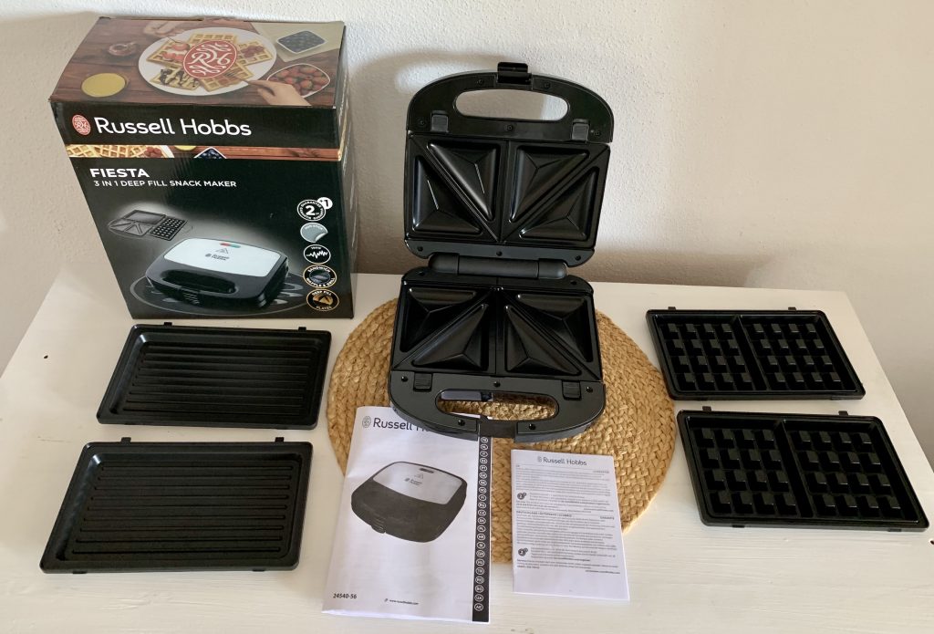 Russell Hobbs 24540-56 Sandwichmaker ausgepackt mit Zubehör