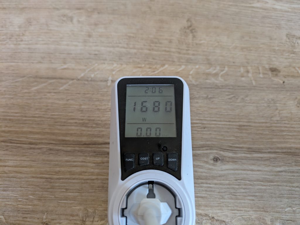 Stromverbrauch des Clatronic HL3762 Heizlüfters in der zweiten Heizstufe