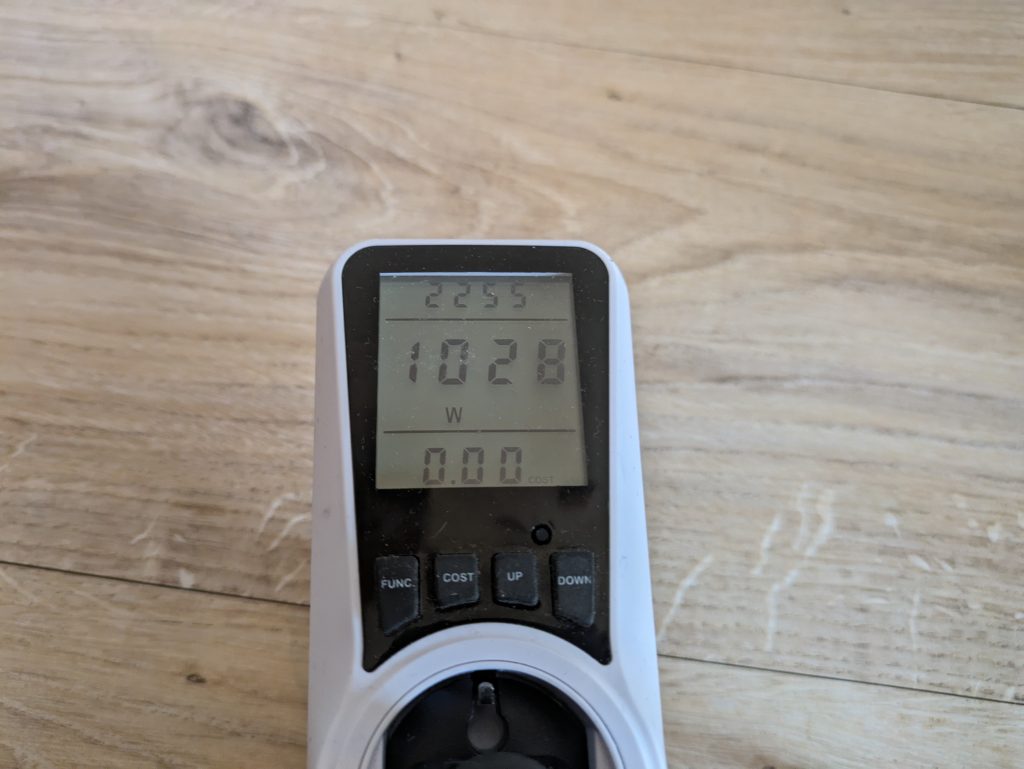 Stromverbrauch des Pro Breeze Mini Heizlüfters in der ersten Heizstufe
