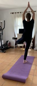 TOPLUS-Yogamatte Praxistest Baum