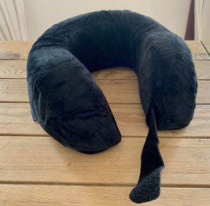 VAN BEEKEN Nackenkissen mit geöffnetem Klettverschluss