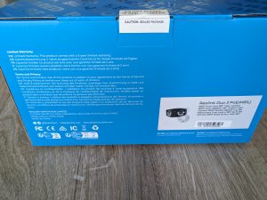 Verpackung der Reolink Duo 3 PoE M81L Überwachungskamera von hinten in der Nahansicht