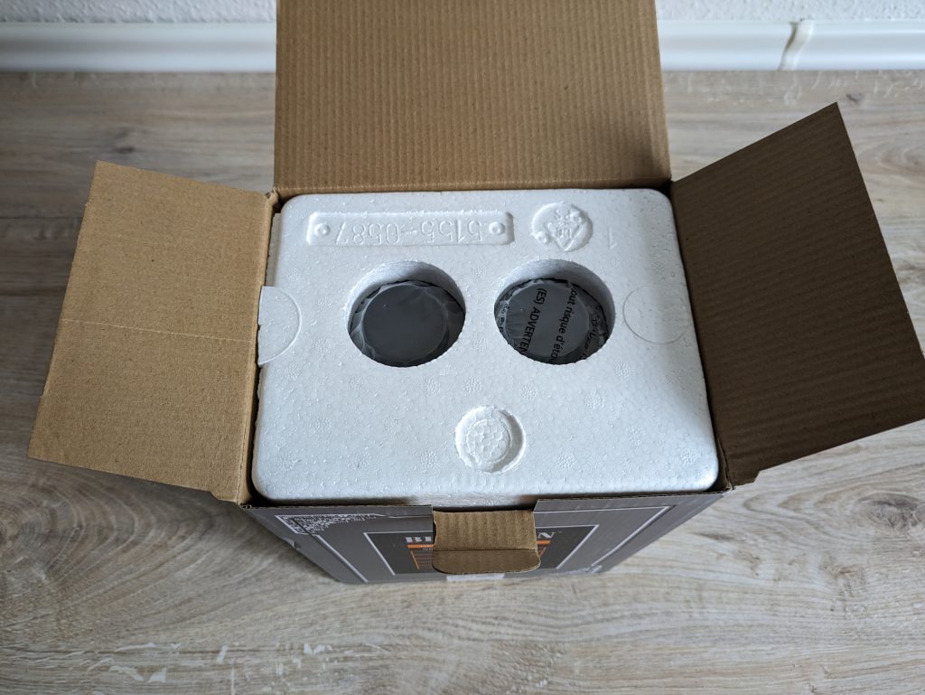 Verpackung des Brandson Heizlüfters geöffnet