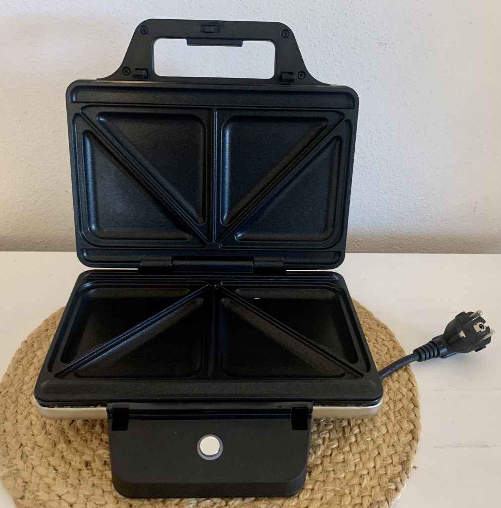 WMF Lono Sandwichmaker geöffneter Deckel